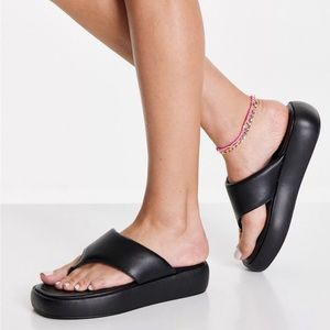 Faux leather platform/flatform flip flop thong sandals WIDE